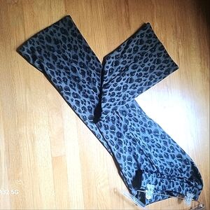 IMAN GLOBAL CHIC PRINTED FLARE-LEG PULLON PANTS (NWOT)